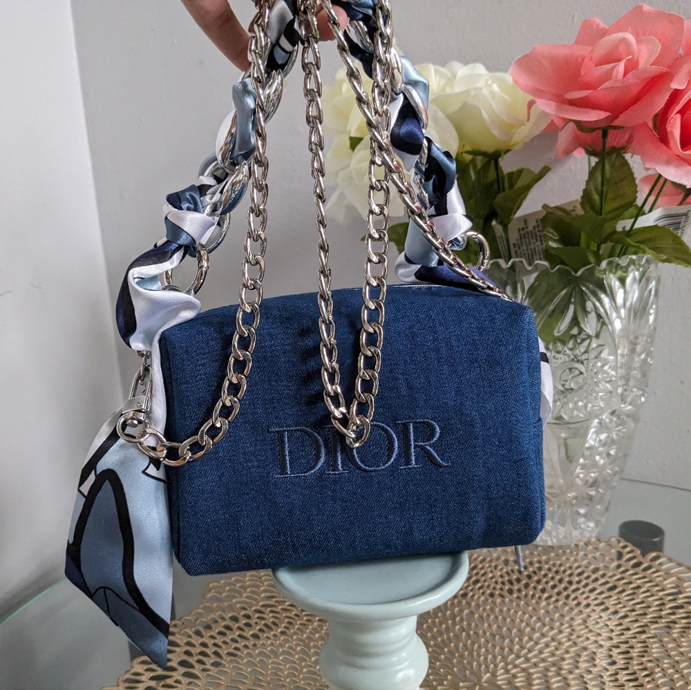 Dior - Picture 9 of 11